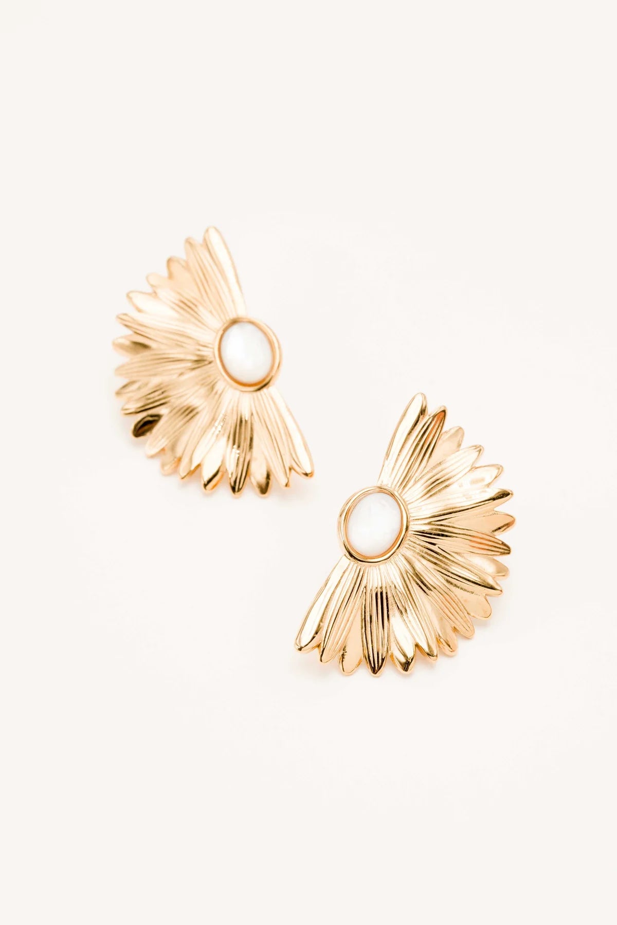 Lorelei Earring Mother-of-pearl Gold