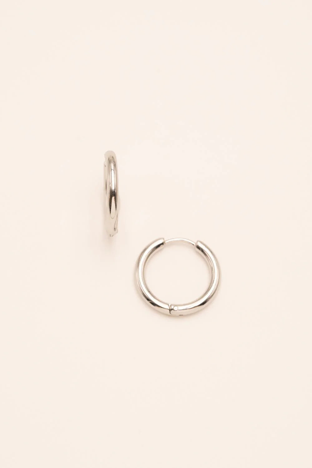 Lia M Earring Silver