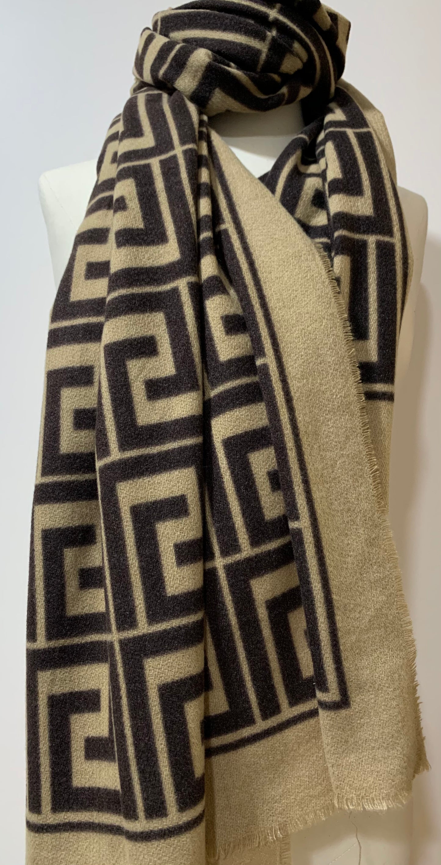 Scarf Abstract Pattern Camel/Brown