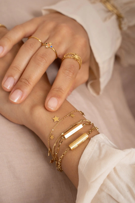 Etolila Bracelet Gold